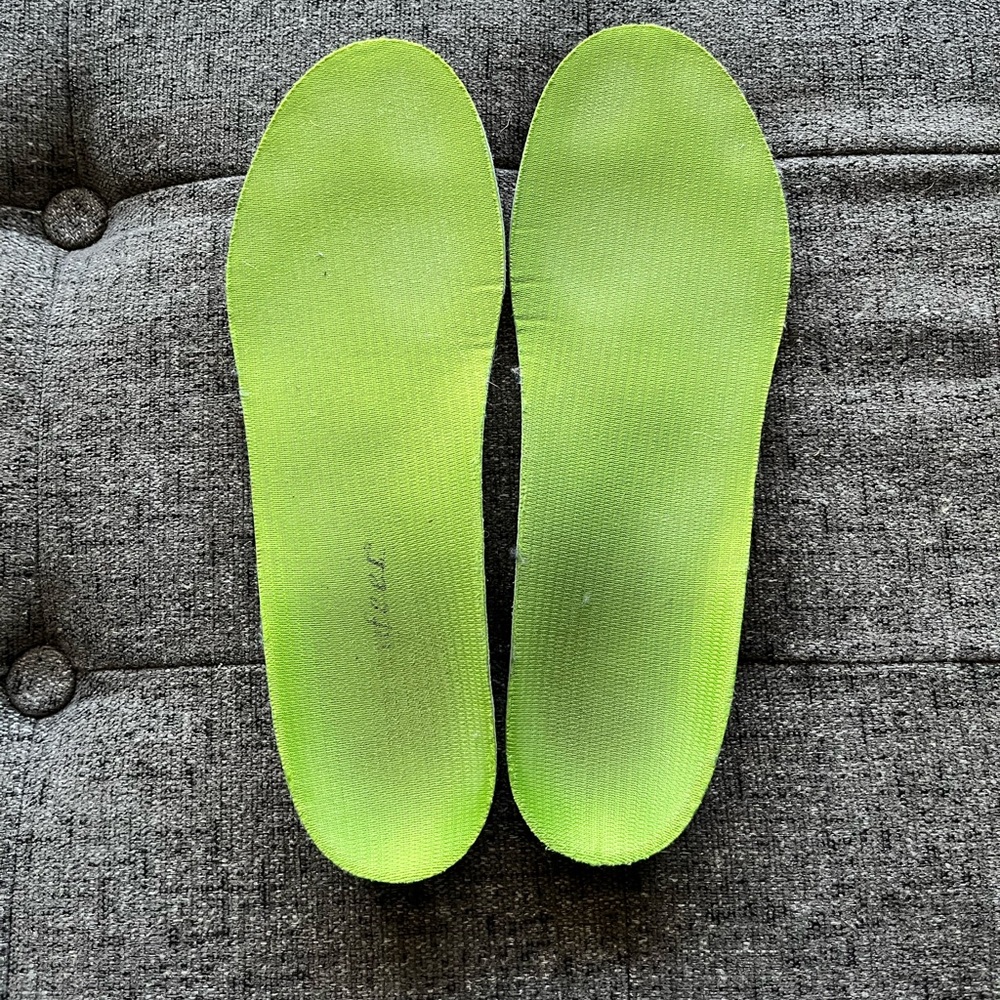Superfeet insoles size D (high arch support)